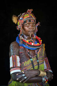 Toposa Girl Portrait of a Toposa girl © Roberto Pazzi