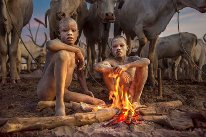 Mundari children