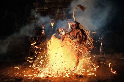 The Puppet Maker A moment during the Sacred Fire horse dance © Roberto Pazzi
