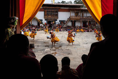 Behind the Scenes A moment during the celebration of the Tshechu festival © Roberto Pazzi