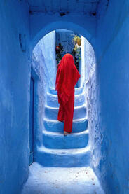 The Blue Alley An alley in the medina of Chefchaouen © Roberto Pazzi